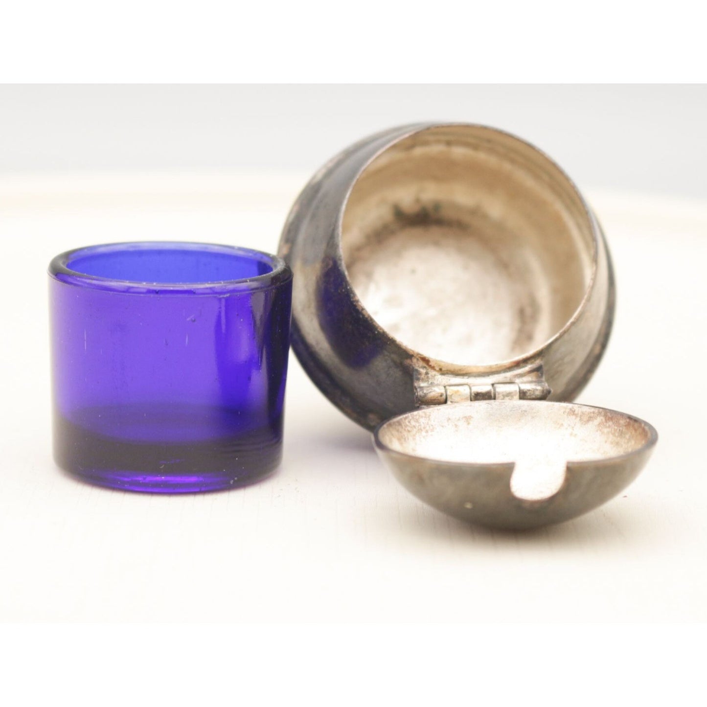Vintage EPSN Silver Plated Salt Cellar with Glass insert Made in England