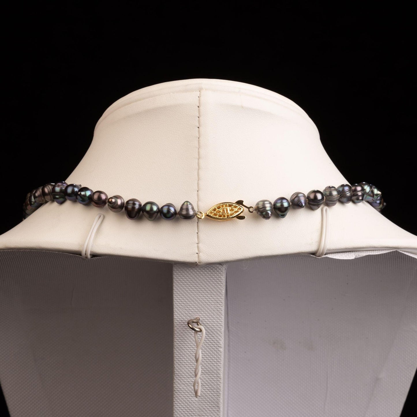 Vintage Genuine Baroque Pearl Beaded Necklace With Fish Hook Box Clasp