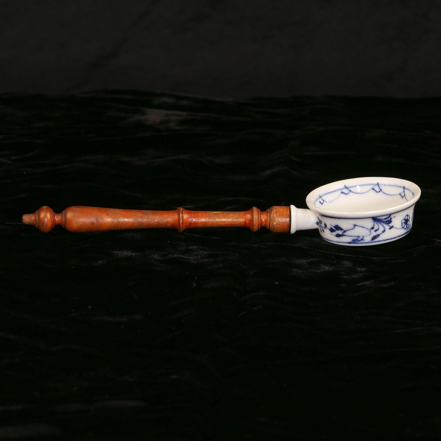 Antique 1920s German Tea Strainer/Kitchen Utensil Meissen Blue/White Porcelain