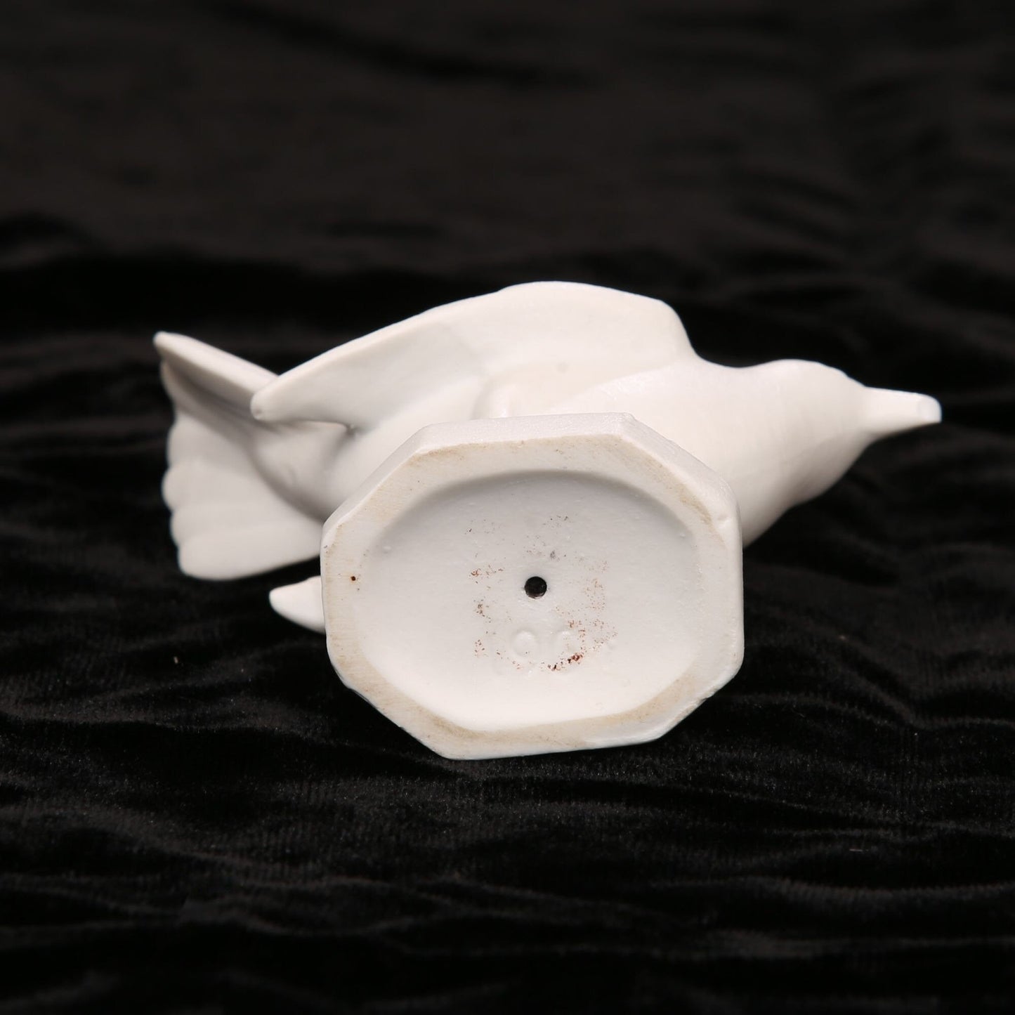 Vintage Gerald Porzellan Unpainted Bird Figurine Bavaria West Germany Porcelain