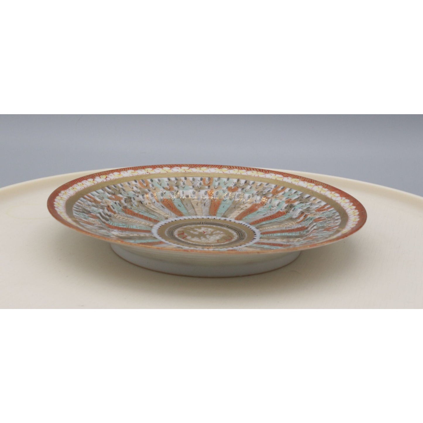Antique One Thousad Faces Hand Painted Plate Yokohama Ware Kitigawa Kisaku 1890-1918