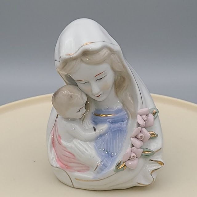 Vintage Mary and Jesus Figural Bust Ceramic Figurine