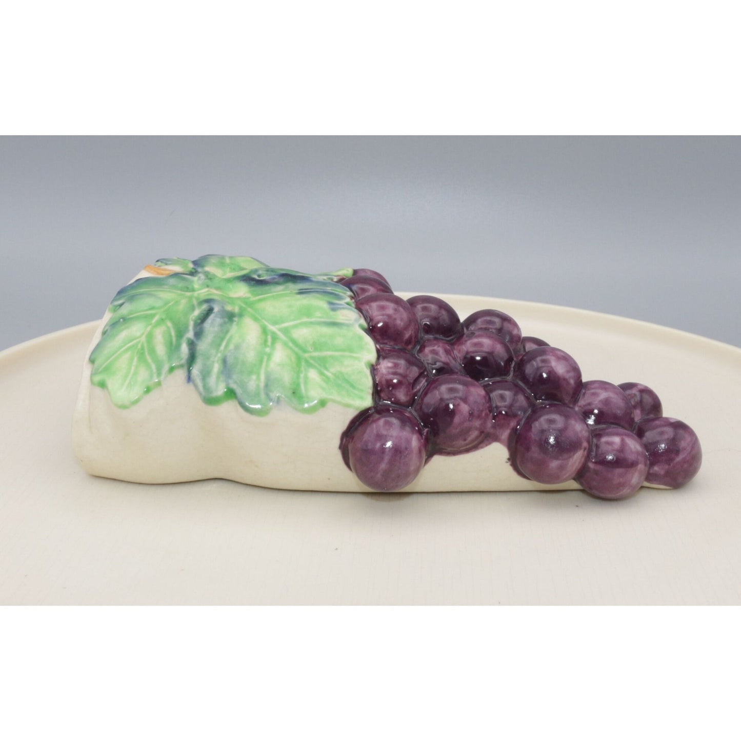 Vintage Japan Wall Pocket Bunch of Grapes Ceramic Hand Painted