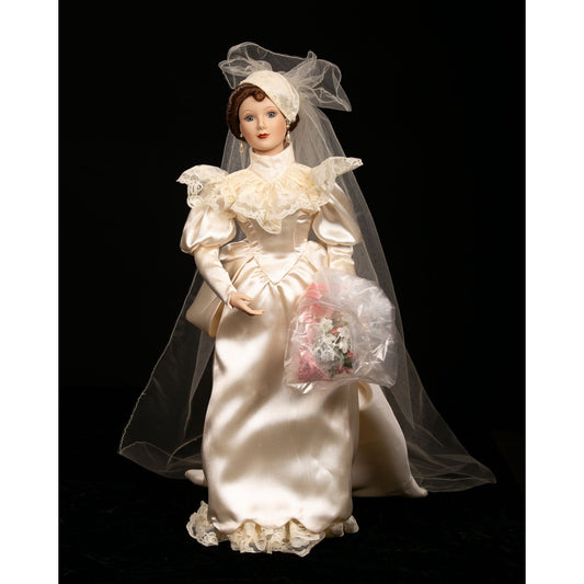 Vintage 1994 Ashton Drake Betty's 1930's Wedding Dress Doll Signed and Numbered New Condition No Box