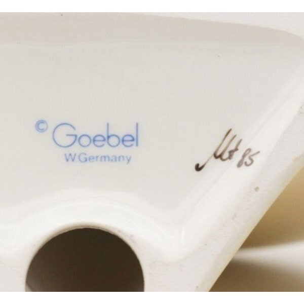 Vintage Hum 460 Goebel Hummel Authorized Retailer Signed by Max Meyer