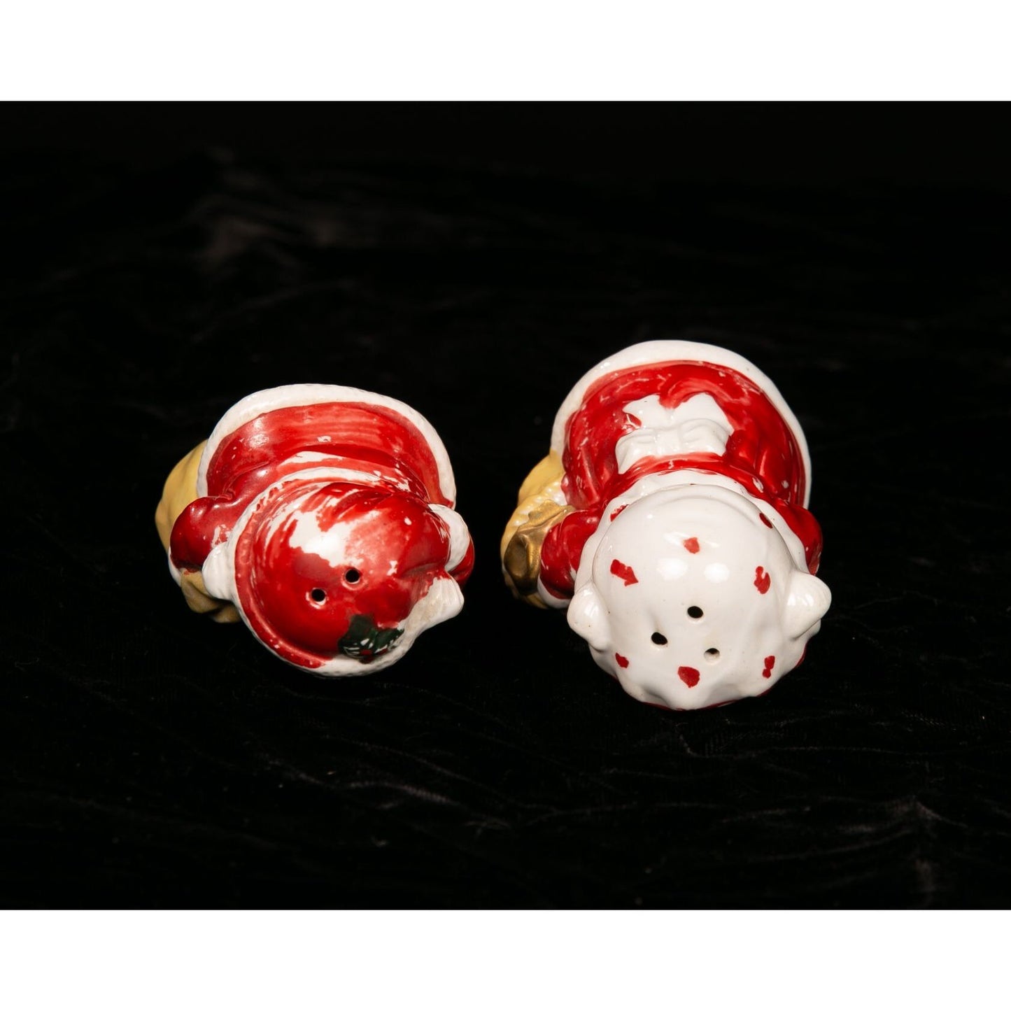 Vintage Christmas Salt and Pepper Shaker Set Mr. and Mrs. Claus Bears