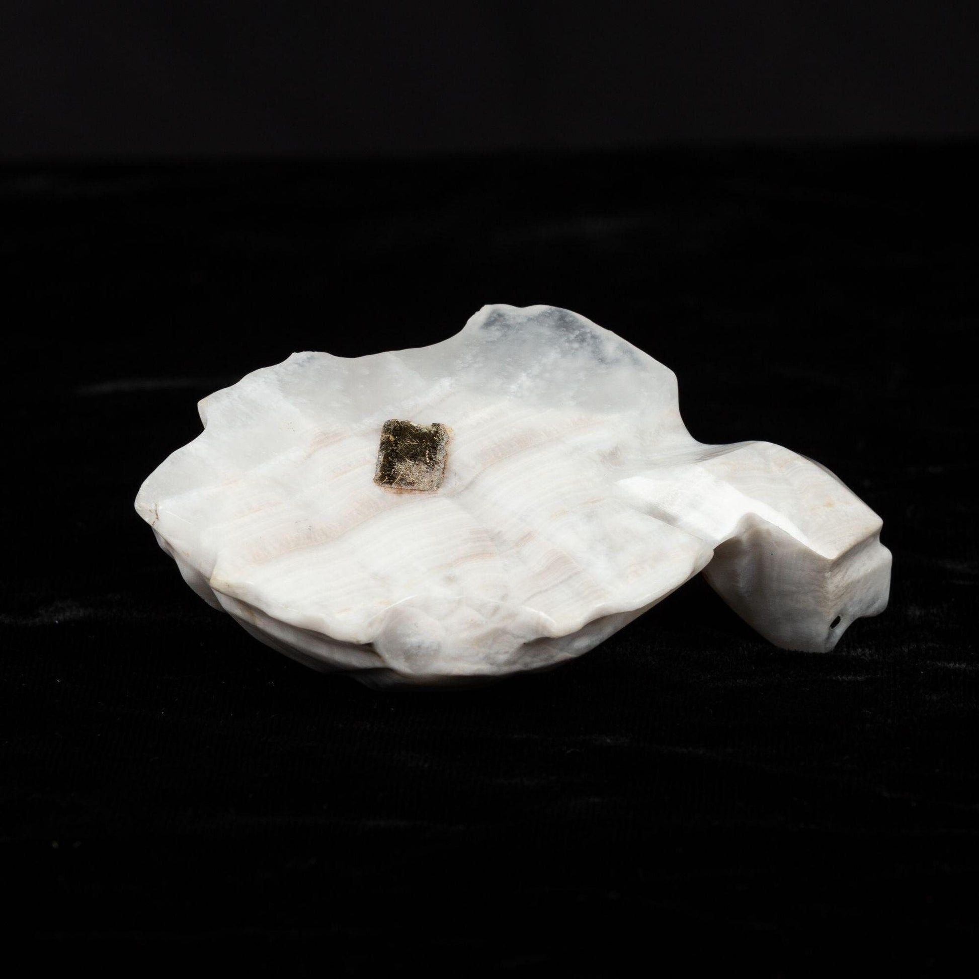 Vintage Mexican Carved Turtle Alabaster Figurine