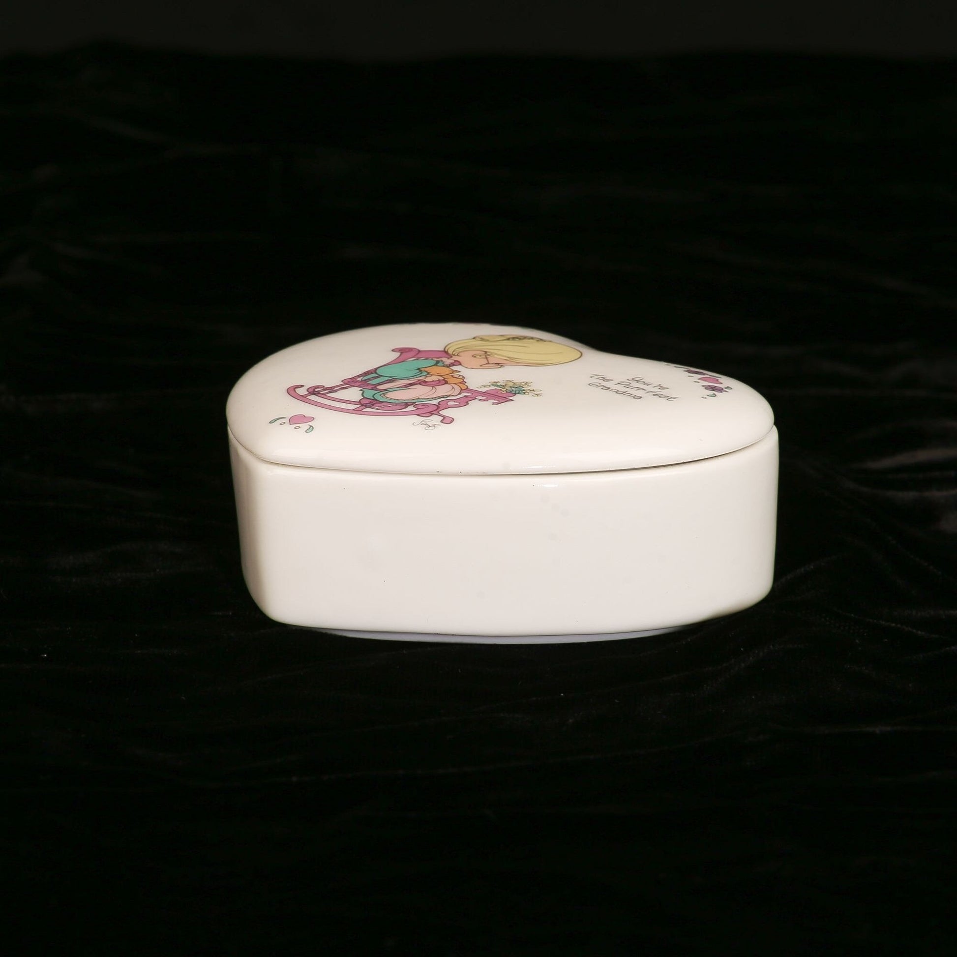 Vintage 1994 Precious Moments Enesco Heart Box Purr-fect Grandma