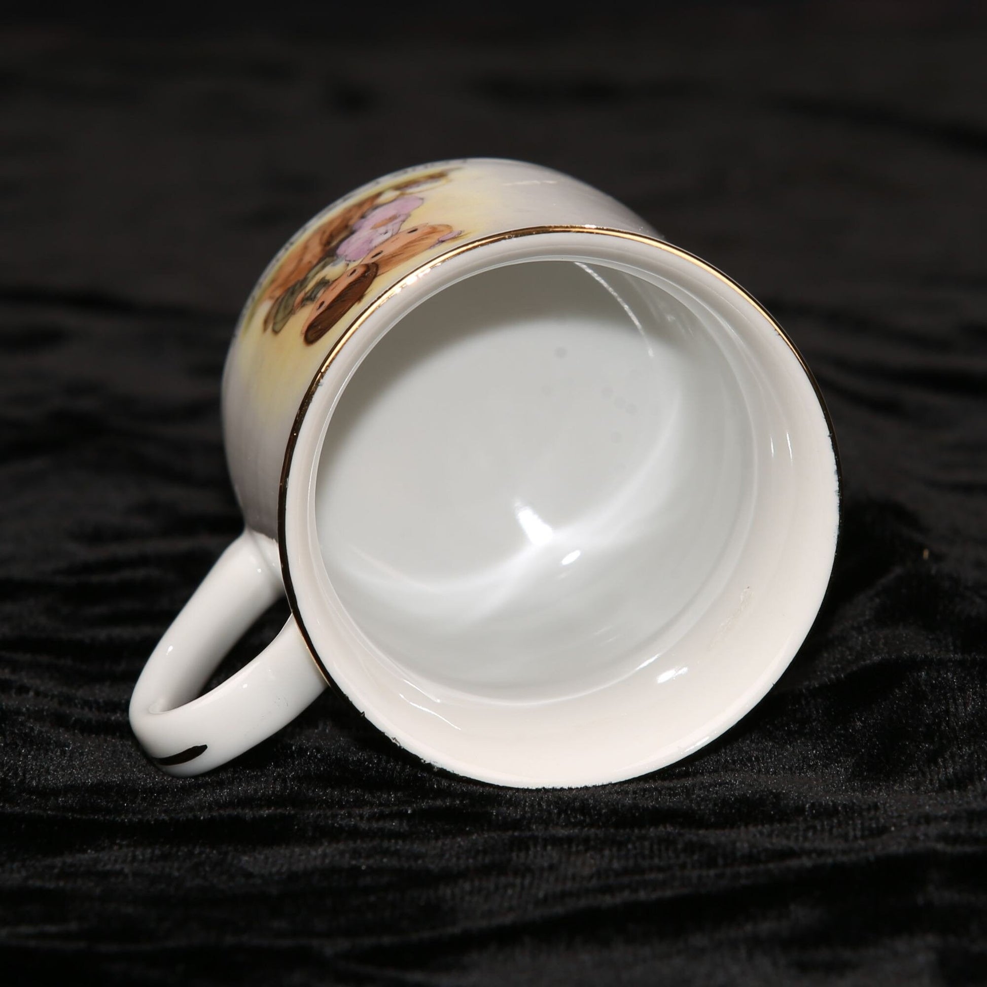 Vintage 1978 Enesco Precious Moments Ceramic Espresso Cup "Love One Another"