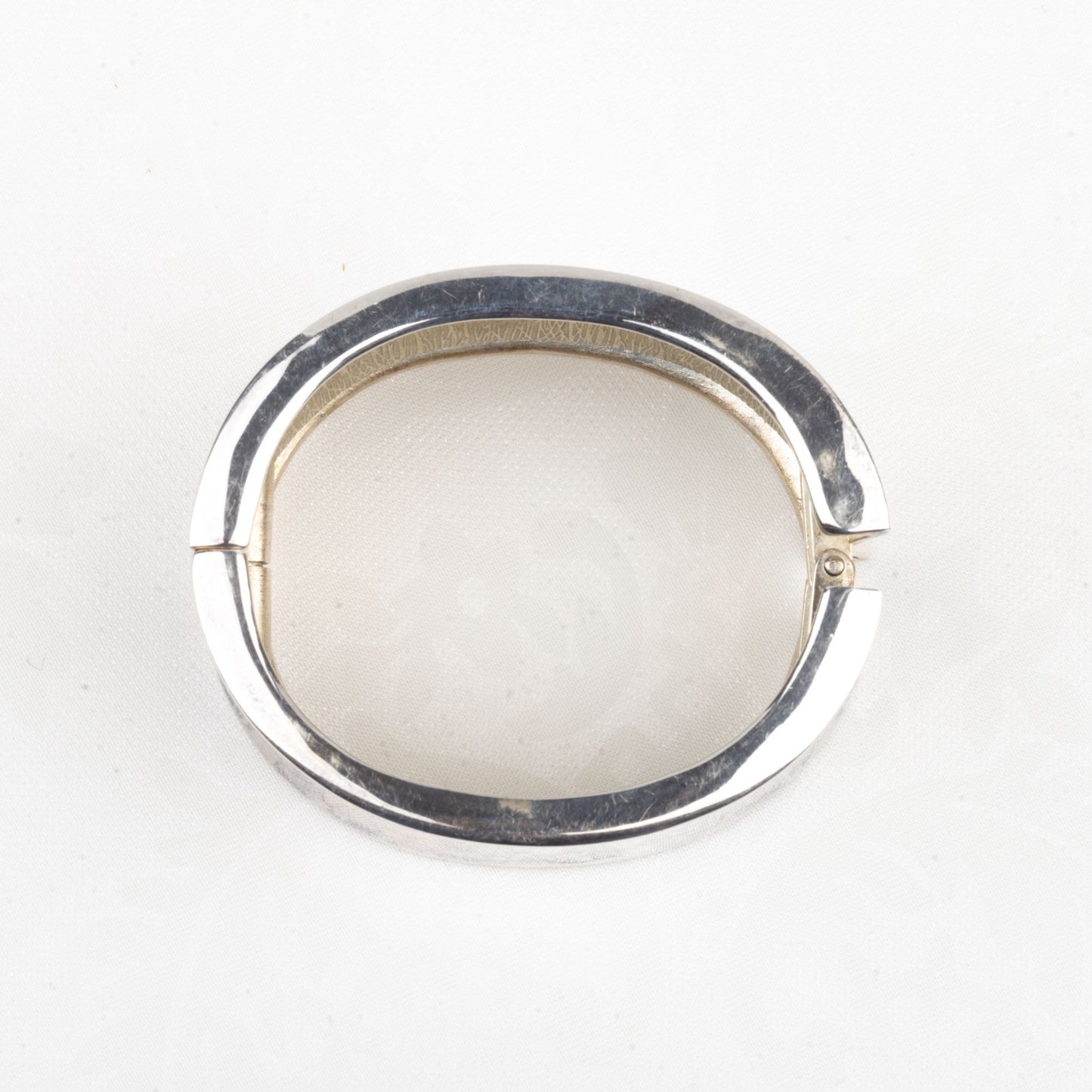 Vintage Signed Avon Silver Tone Chunky Hinged Bracelet
