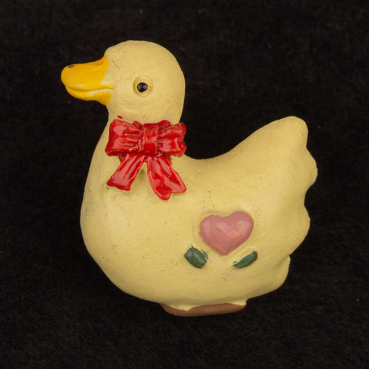 Vintage Tiny Resin Duck Goose Lapel Pin