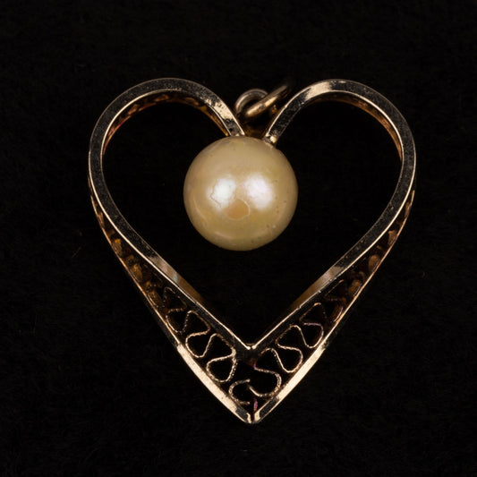 Vintage Genuiune Pearl Silver Tone Filigree Heart Pendant