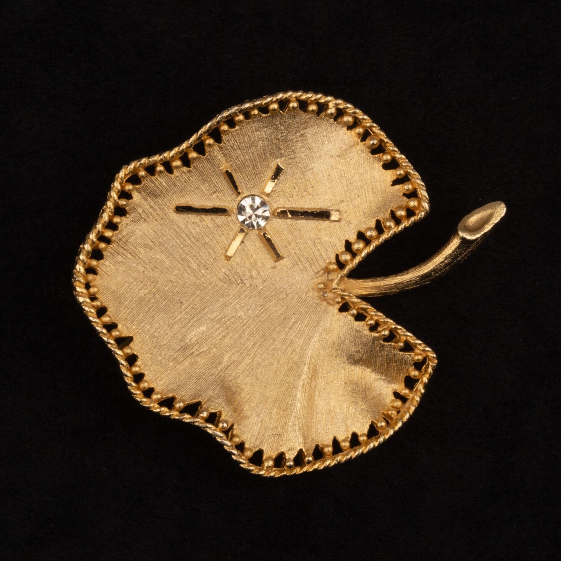 Vintage Lily Pad Rhinestone Gold Toned Brooch