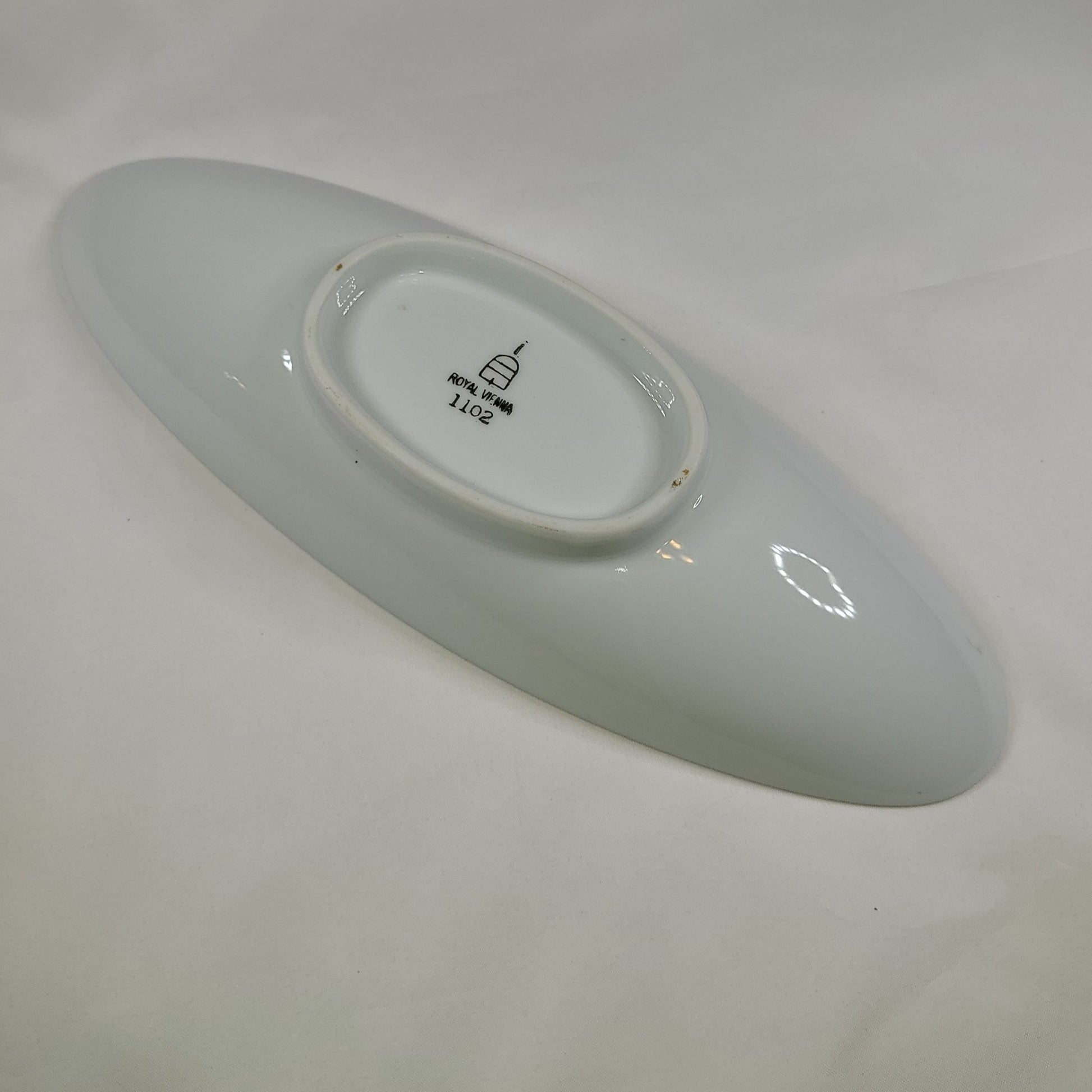 Vintage Royal Vienna Courting Couple Relish Dish 1102 Beehive Layout