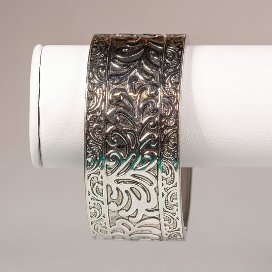 Vintage Silver Toned Hinged Bangle Bracelet