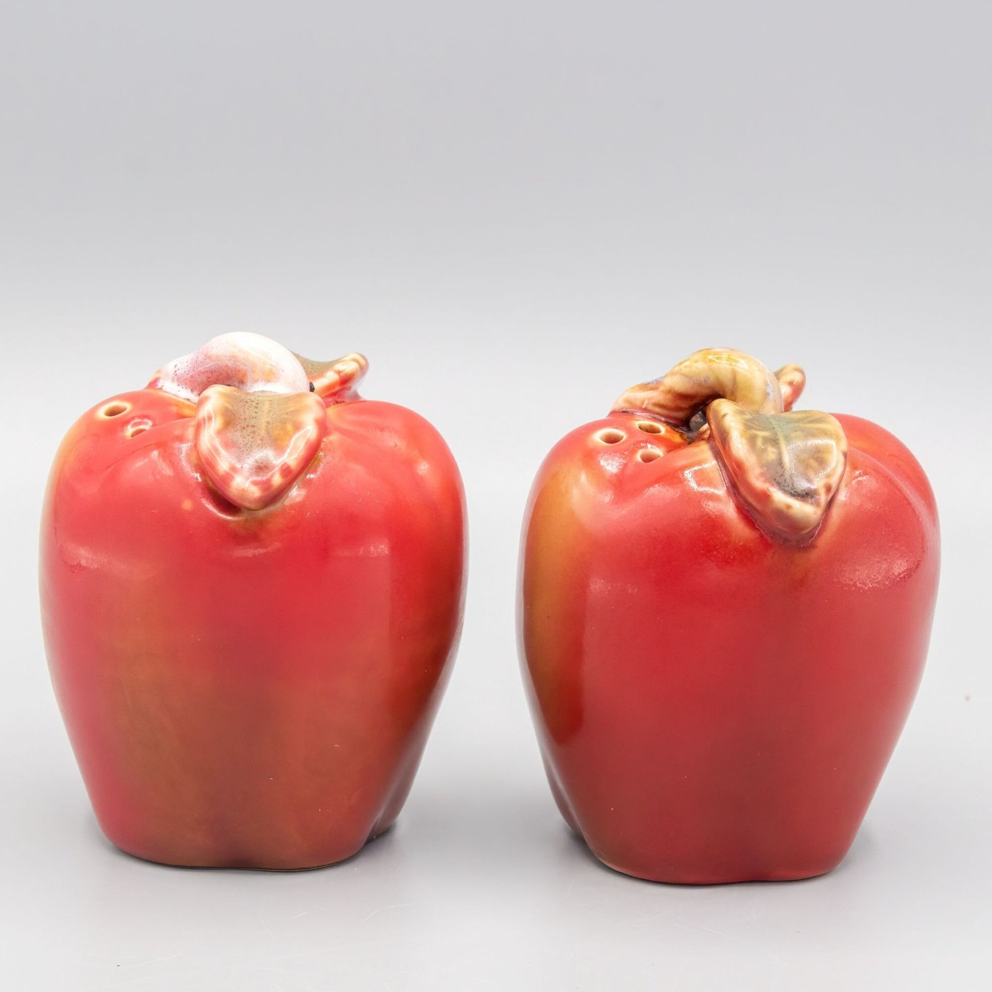 Ceramic Red Apples Salt and Pepper Shakers Set Fall Decor