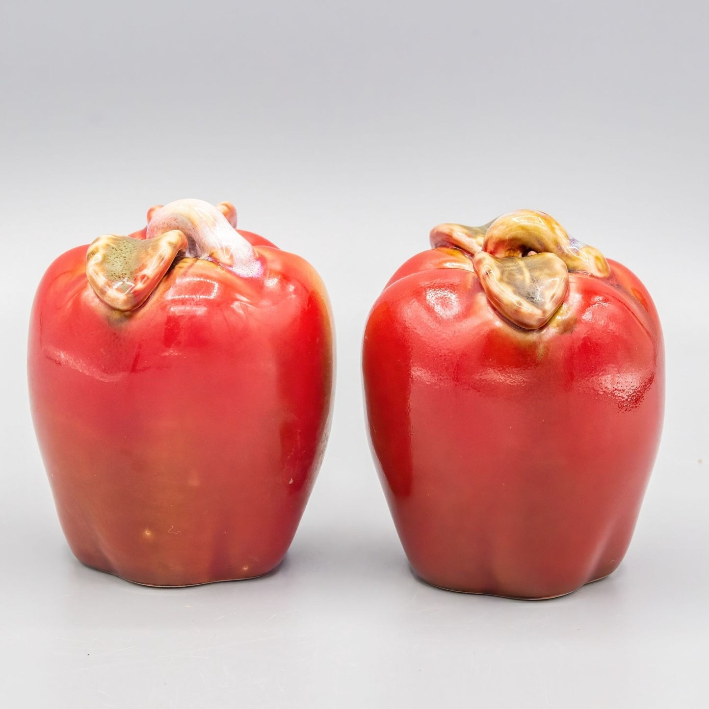 Ceramic Red Apples Salt and Pepper Shakers Set Fall Decor