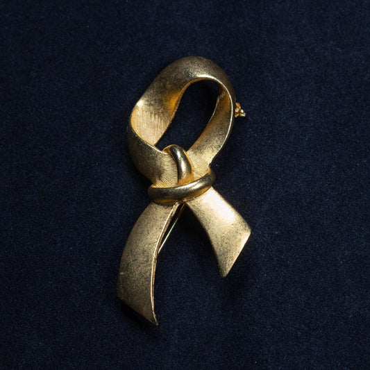 Vintage Ribbon Gold Toned Brooch