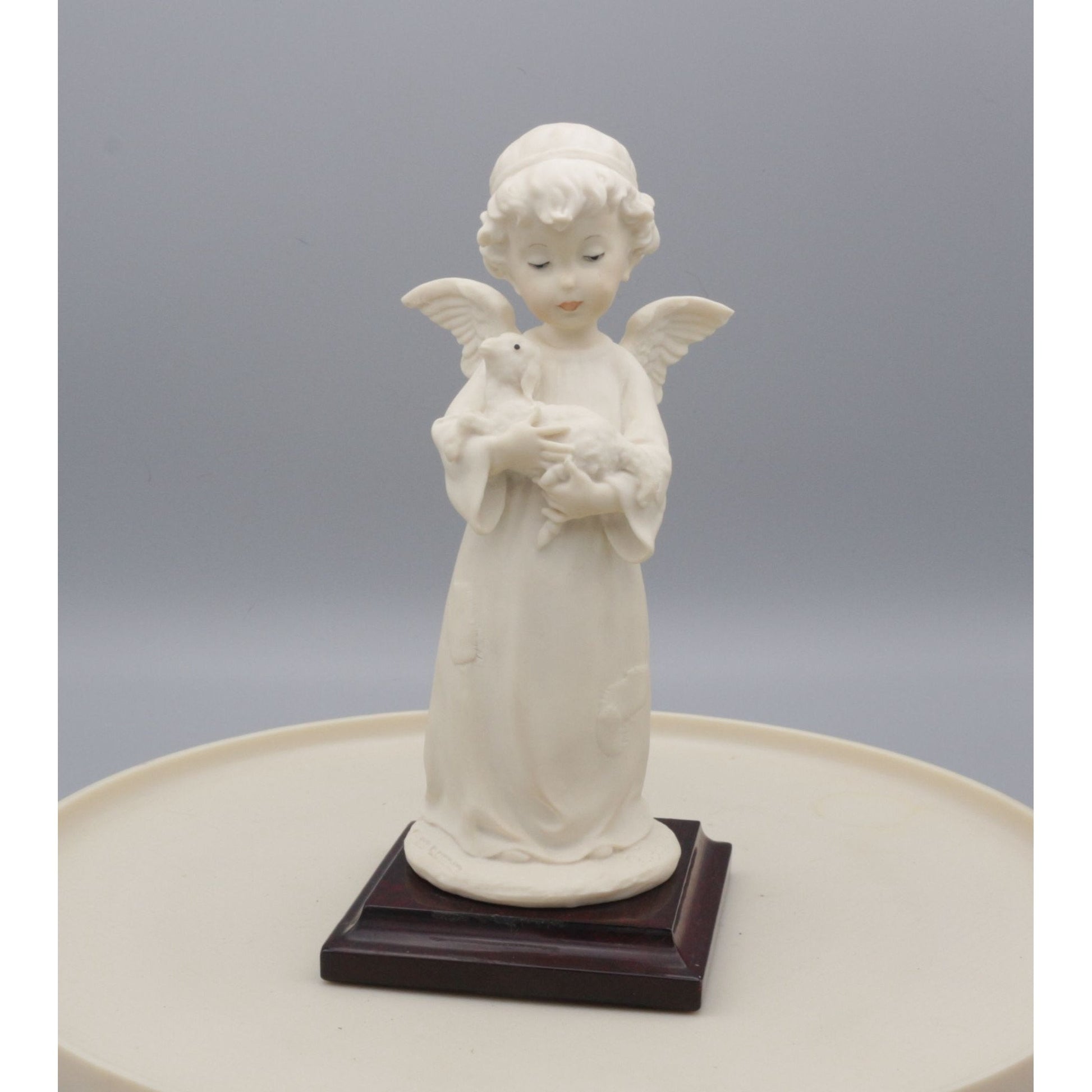 Vintage Guiseppe Armani Statue Signed Made in Italy Little Angel With Lamb no 0622