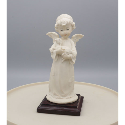 Vintage Guiseppe Armani Statue Signed Made in Italy Little Angel With Lamb no 0622