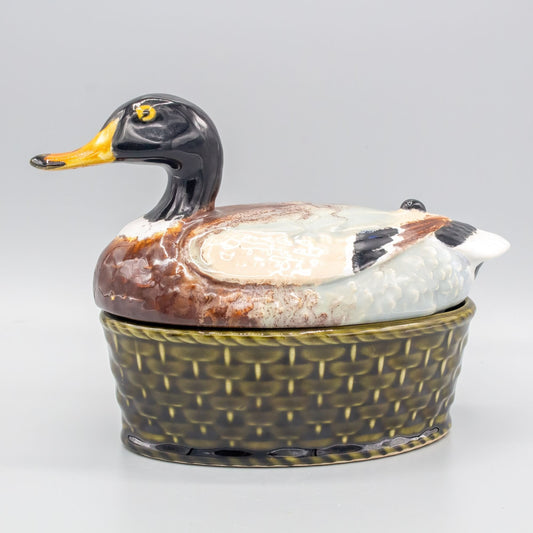 Vintage Duck on Basket Sigma Tastesetter Ceramic Figural Box